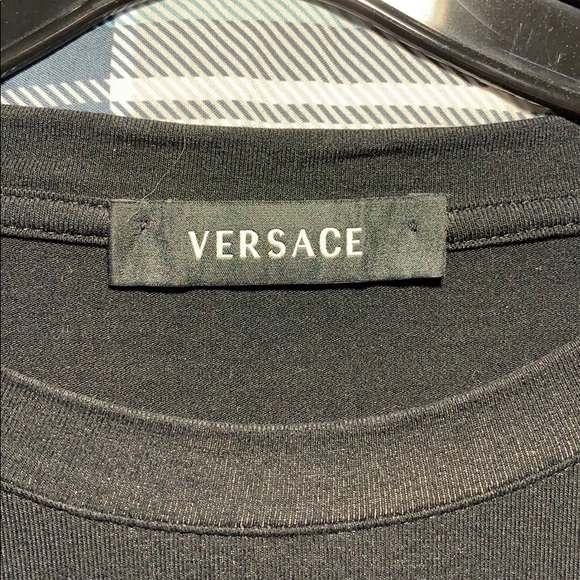 Authentic Versace Short Sleeve Shirt - Picture 3 of 4